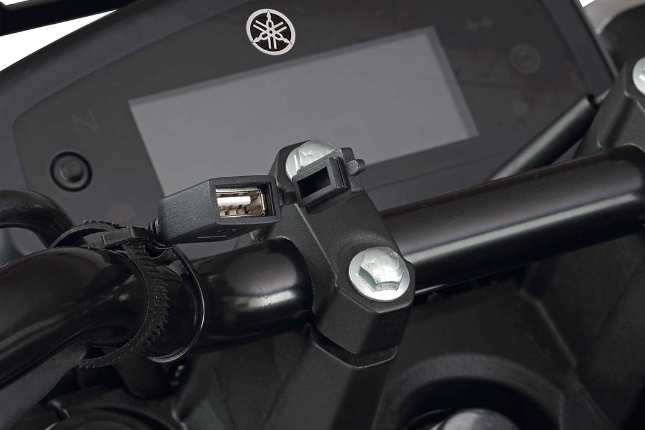 FZS FI New USB Charger